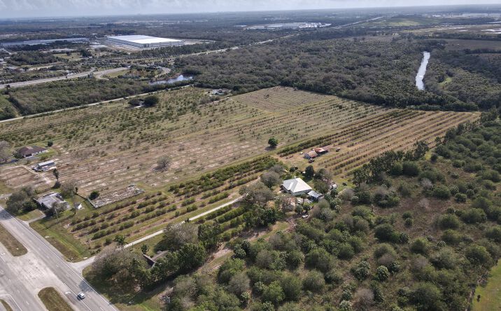 Pictures of Land, Mixed Use property located at 8101 Okeechobee Rd, Fort Pierce, FL 34945 for sales - image #1