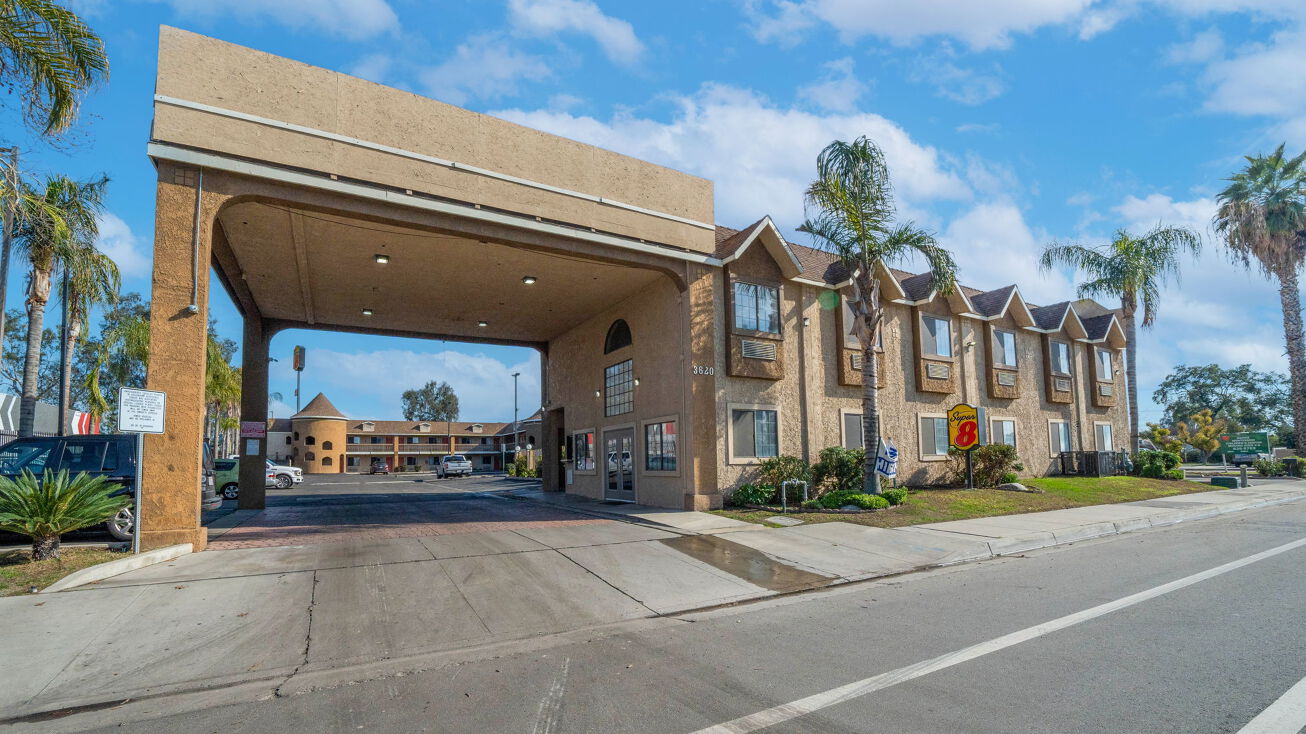 3620 Wible Rd, Bakersfield, CA 93309