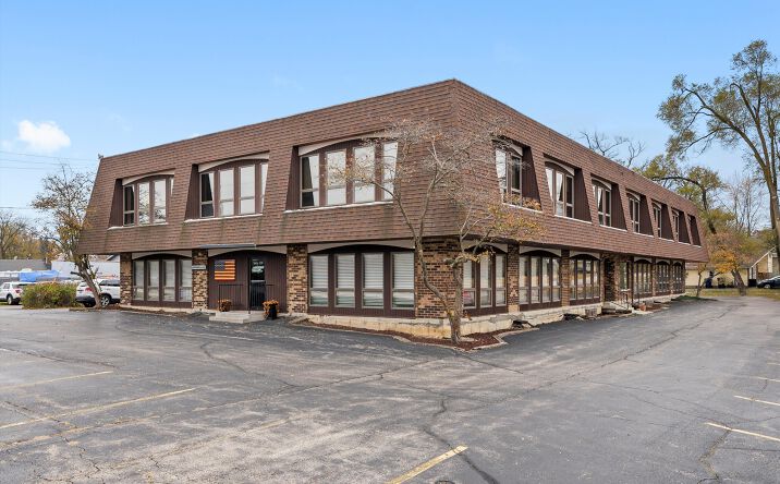 Pictures of Office property located at 95 W Grand Ave, Lake Villa, IL 60046 for sales - image #1
