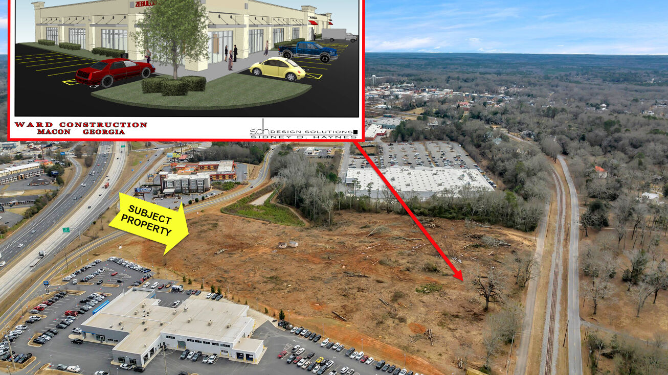 Russell Pkwy, Forsyth, GA 31029