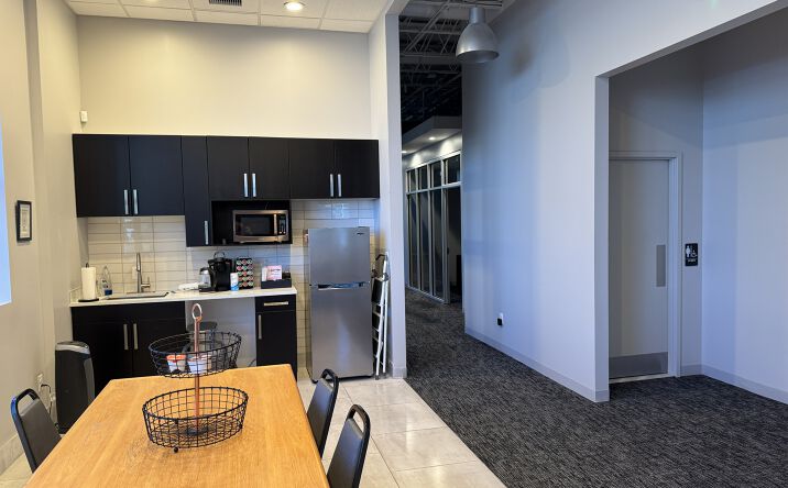 Pictures of Office property located at 307 S Eaton St, Baltimore, MD 21224 for sales - image #1