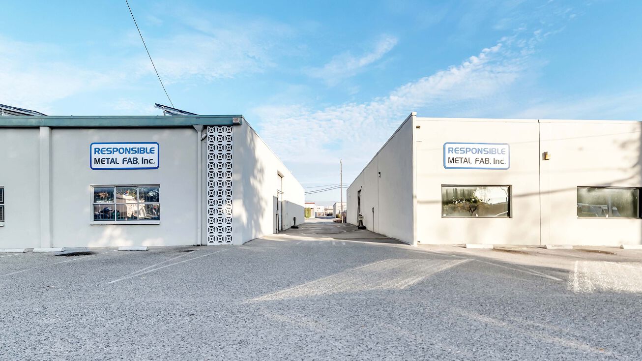 1252 Lawrence Station Rd, Sunnyvale, CA 94089