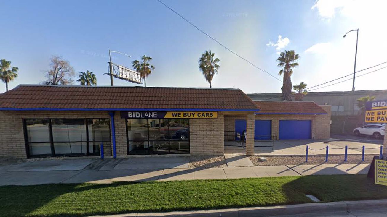 833 W Colton Ave, Redlands, CA 92374