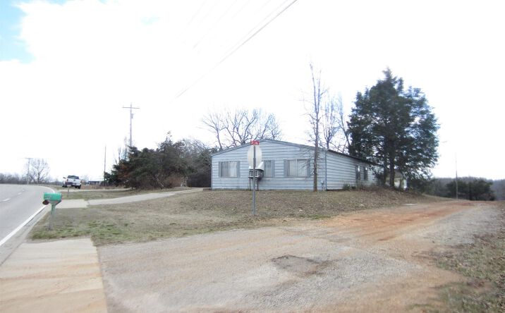 Pictures of Special Purpose property located at 5251 E HWY 62, Mountain Home, AR 72653 for sales - image #1