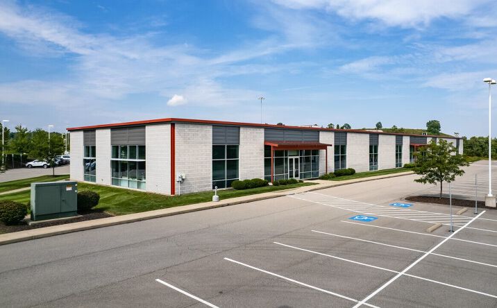 Pictures of Retail, Office, Industrial property located at 400 Industry Dr, Coraopolis, PA 15108 for sales - image #1