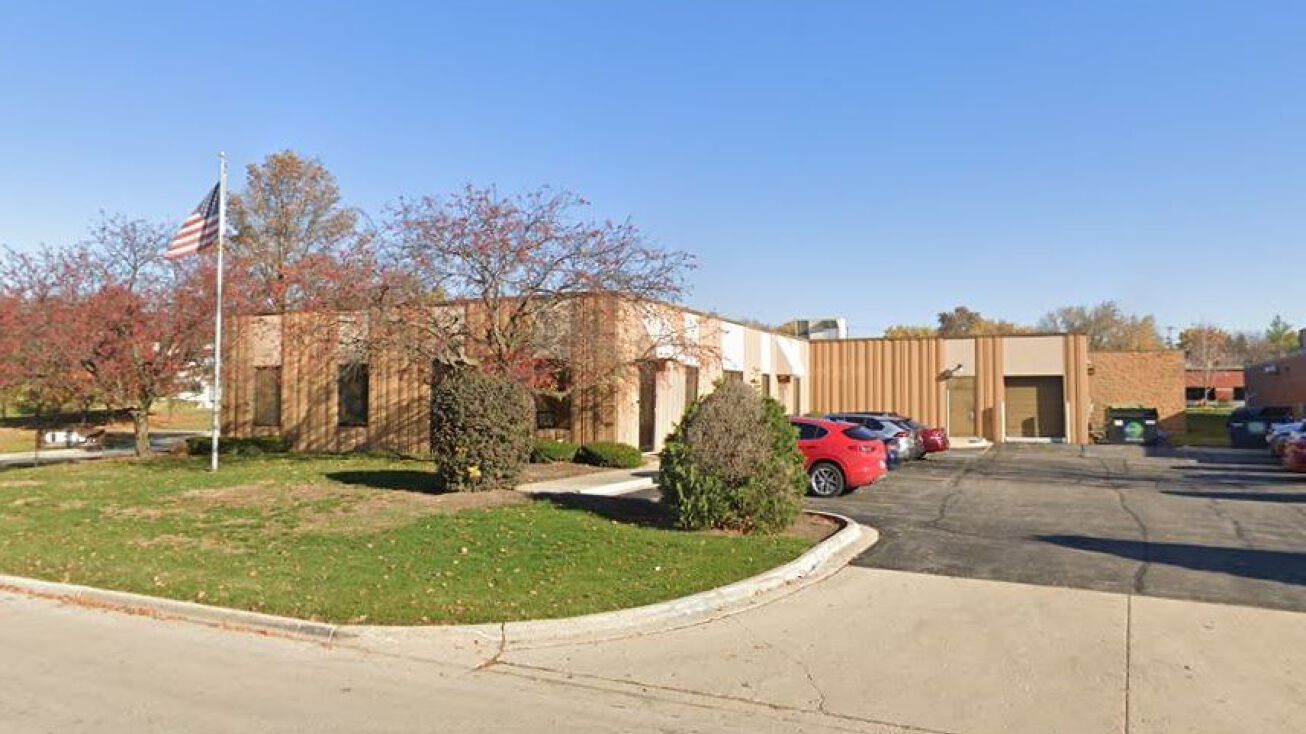 1185 Jansen Farm Ct, Elgin, IL 60123