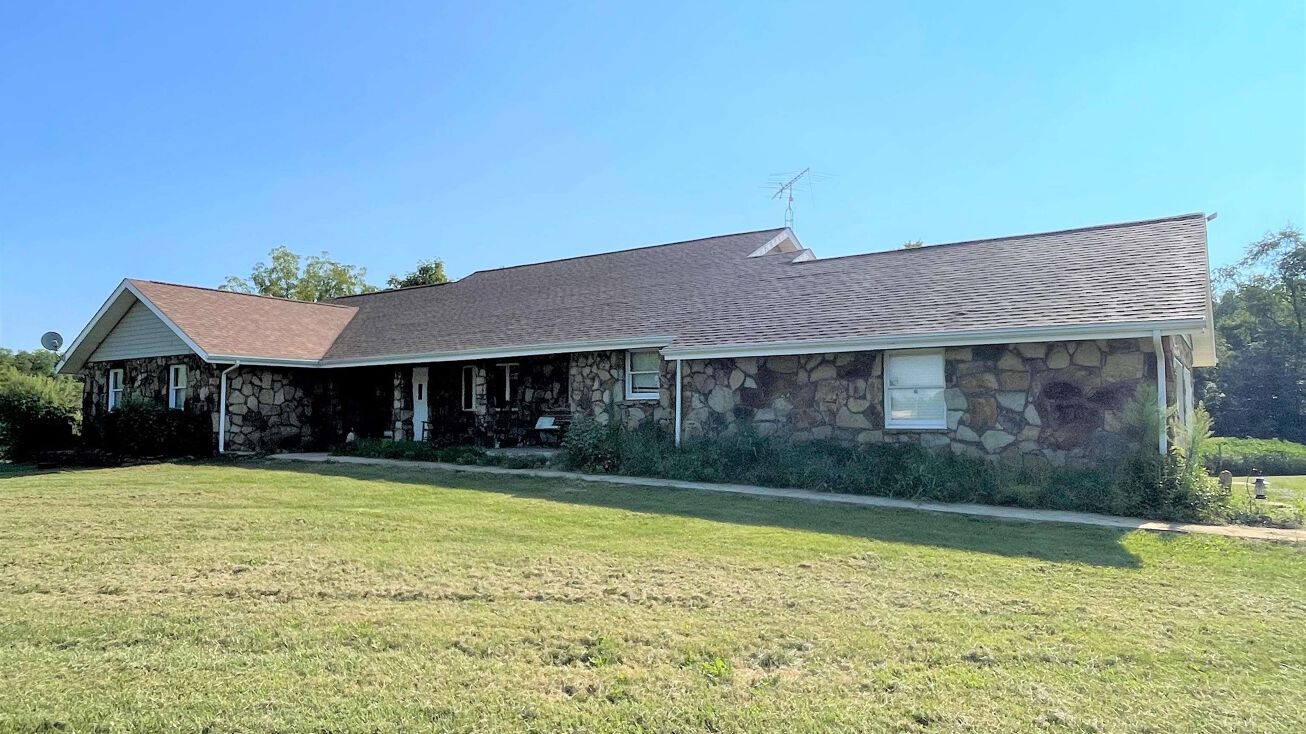4724 Leesville Rd, Bedford, IN 47421 Retail Property for Sale 4724