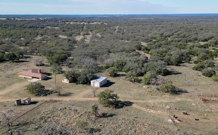 Pictures of Land property located at 2334 CR 105, Lampasas, TX 78611 for sales - image #1
