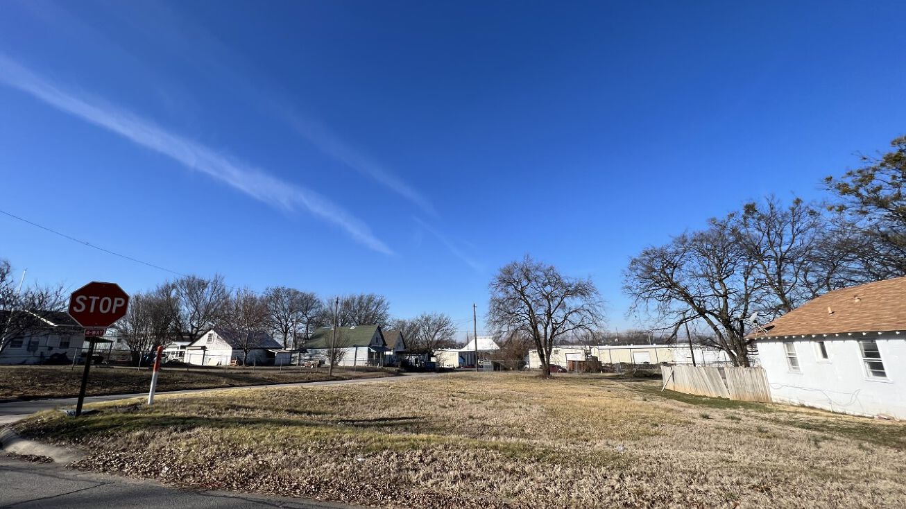 1024 S 10th St, Fort Smith, AR 72901