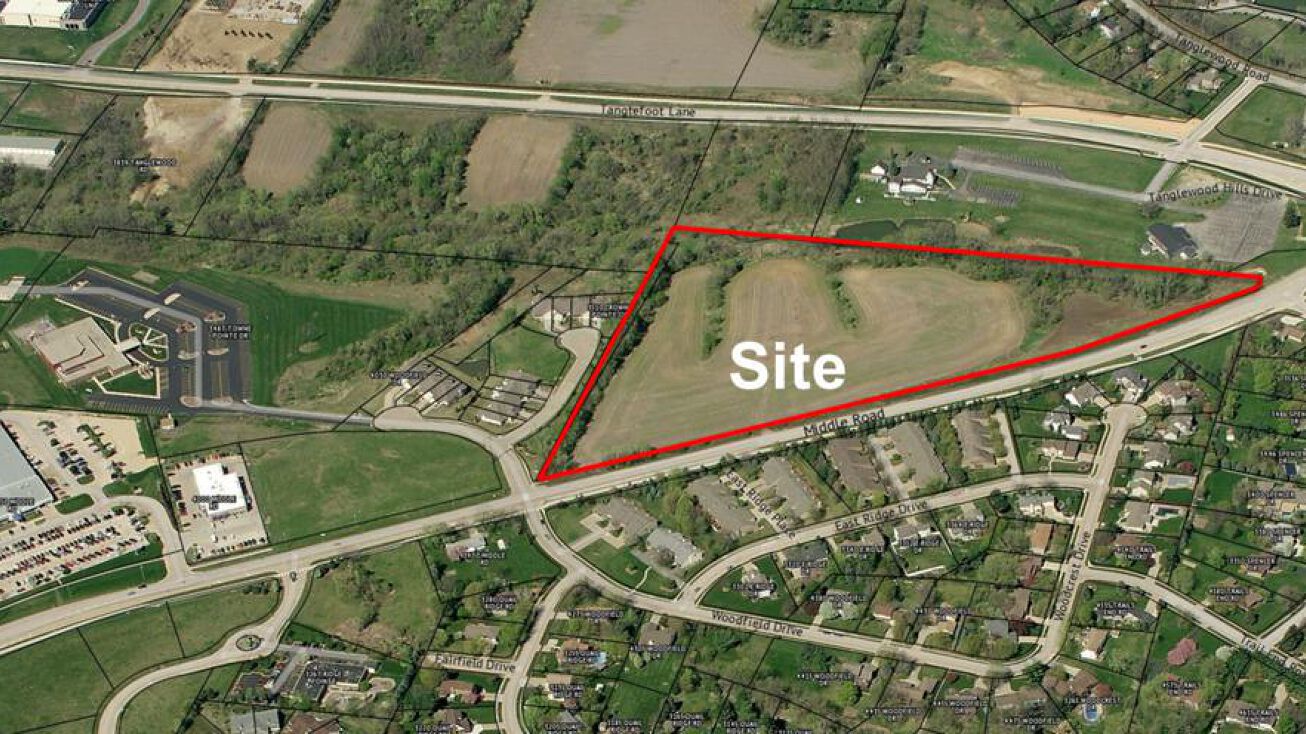 Pictures of Land property located at 4100 MIDDLE Road, Bettendorf, IA 52722 for sales - image #1