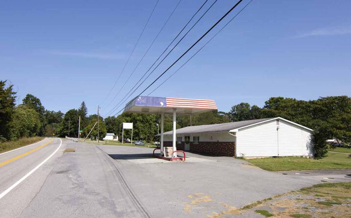 Pictures of Retail, Business for Sale property located at 4830 Highland Trail, Alderson, WV 24910 for sales - image #1