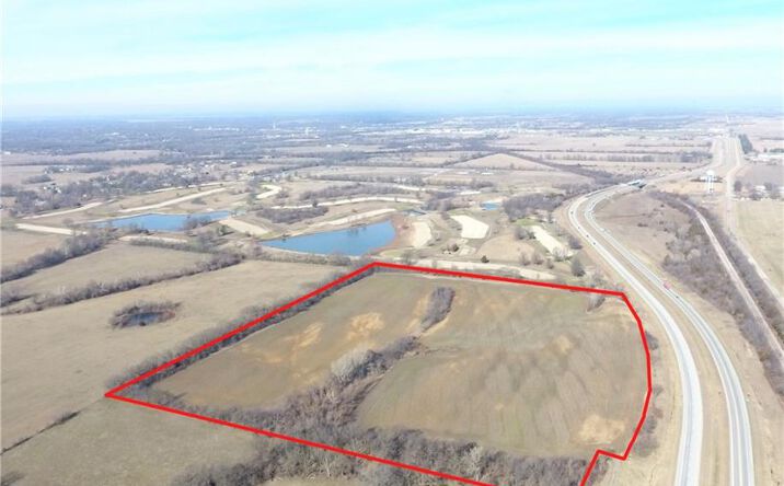 image of property at S 1800 RD Nevada MO 64772