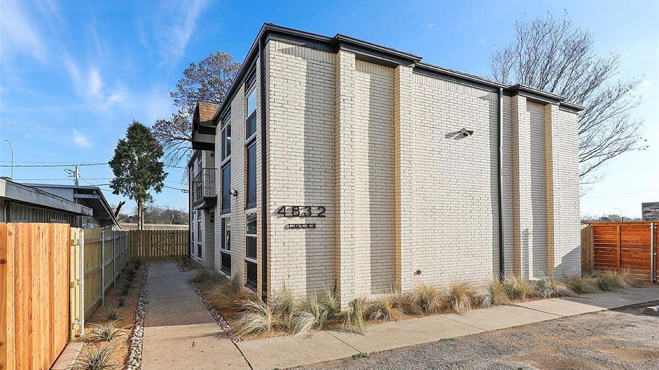 4832 Locke Ave, Fort Worth, TX 76107 Multifamily Property for Sale