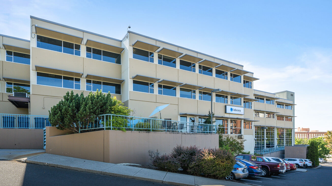 110 W Cliff Dr, Spokane, WA 99204 Office Property for Sale LabCorp