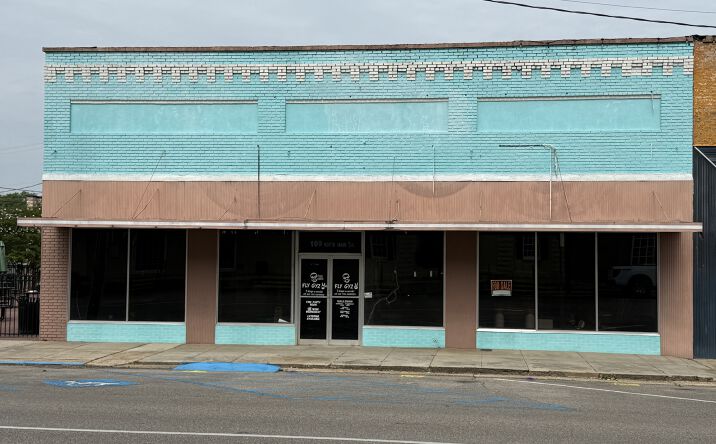 Pictures of Special Purpose property located at 109 Main Street, Newton, MS 39345 for sales - image #1
