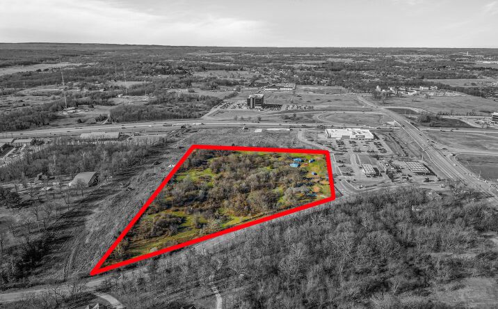 Pictures of Land property located at 3744 S 48th St, Springdale, AR 72762 for sales - image #1