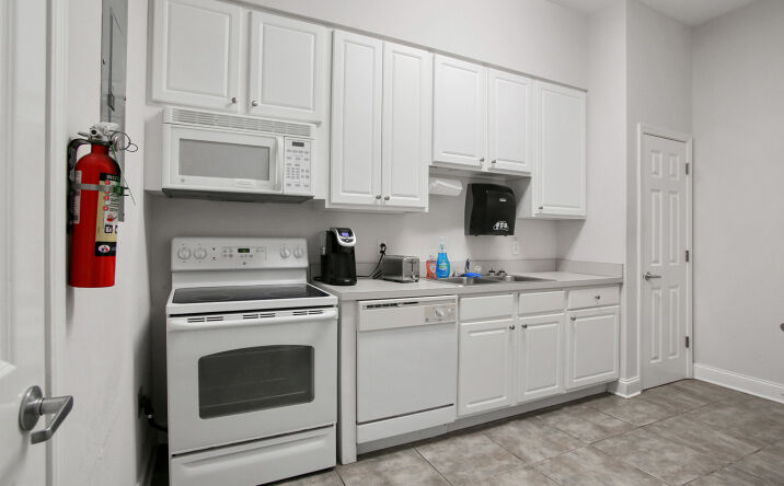 image of property at 8010 CROWDER BLVD New Orleans LA 70127-1063