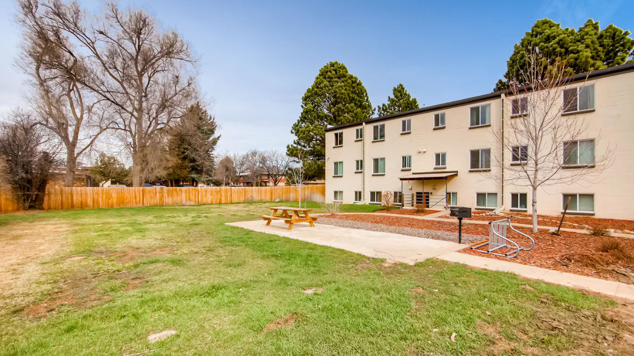 8220-w-16th-pl-lakewood-co-80214-crexi