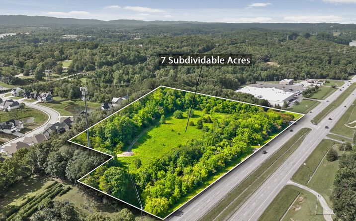 Pictures of Land property located at 8646 TN-58, Harrison, TN 37341 for sales - image #1
