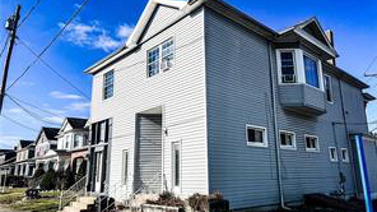 3801 Lincoln Ave, Shadyside, OH 43947 Mixed Use Property for Sale