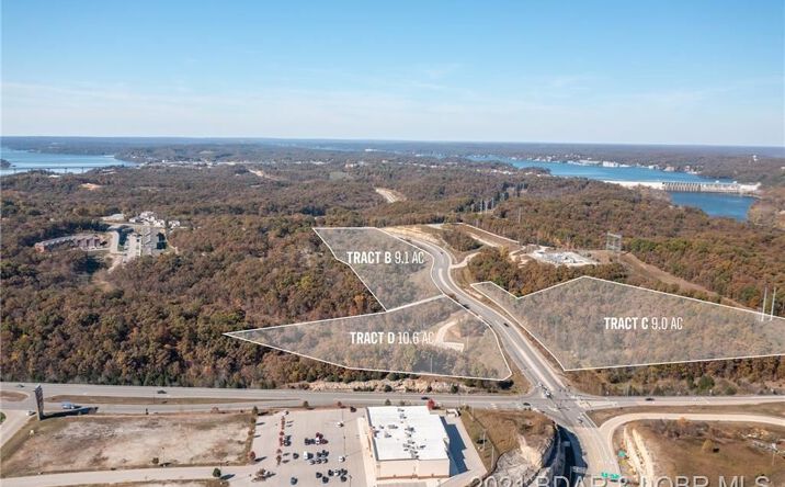 Pictures of Land property located at Tract D Hwy 242, Lake Ozark, MO 65049 for sales - image #1