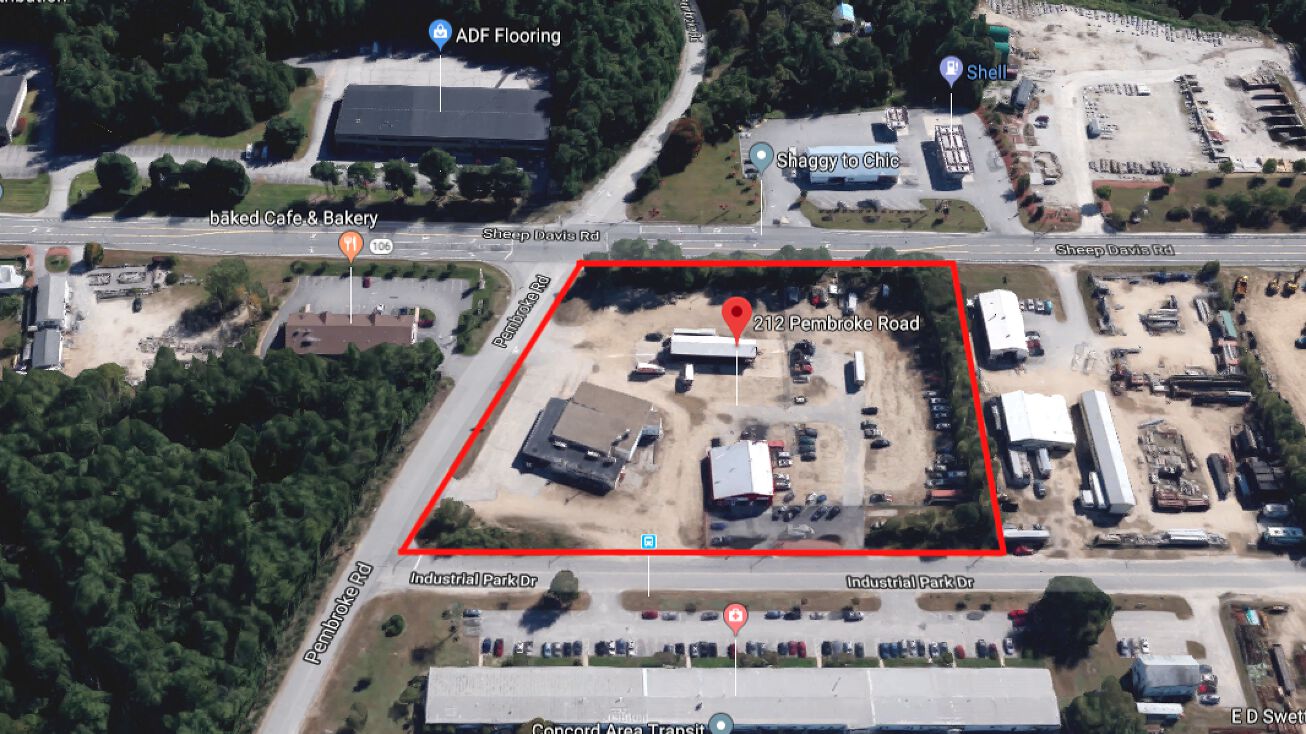 212 Pembroke Rd, Concord, NH 03301