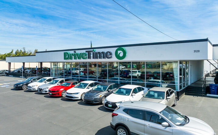Pictures of Retail property located at 3120 McHenry Ave, Modesto, CA 95350 for sales - image #1