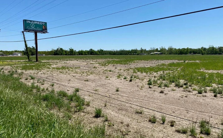 Pictures of Land property located at 001 Hwy 84, Vidalia, LA 71373 for sales - image #1