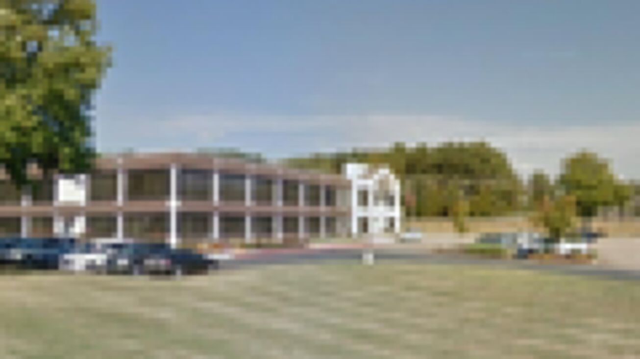 2424 Marshall Rd, Jacksonville, AR 72076