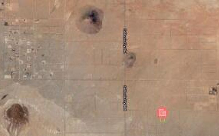 Pictures of Land property located at California City Bl / 125th St, Edwards, CA 93524 for sales - image #1