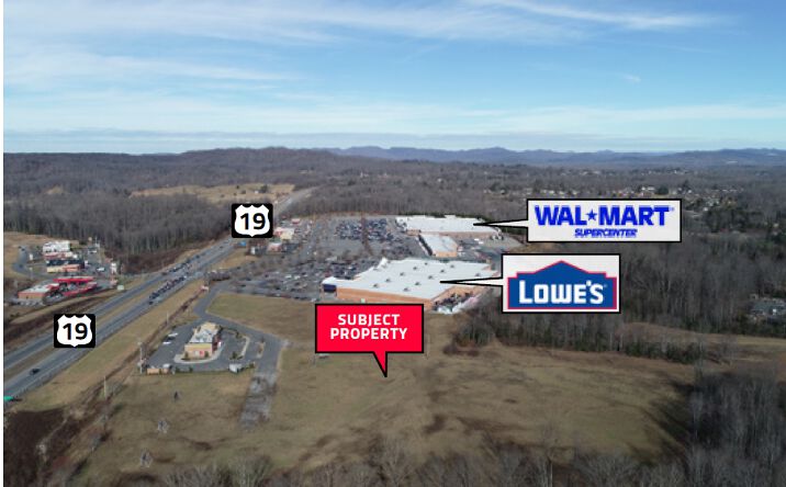 Pictures of Retail property located at S Pointe Dr, Fayetteville, WV 25840 for sales - image #1