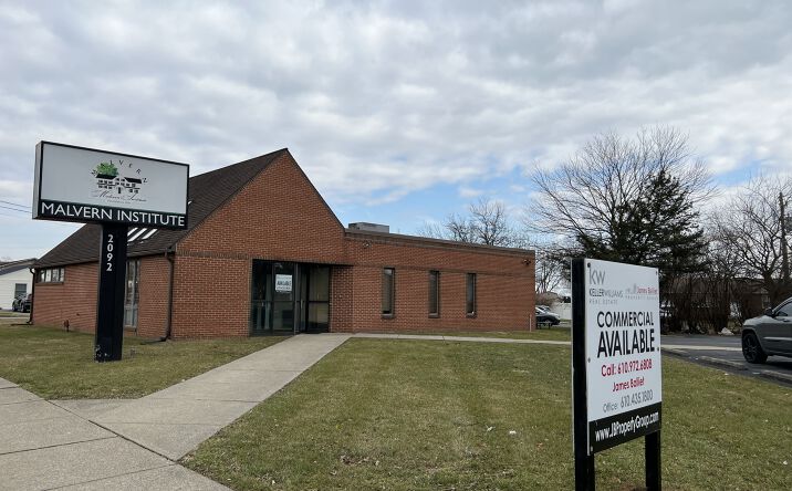 Pictures of Office property located at 2092 Stefko Blvd, Bethlehem, PA 18017 for comps - image #1