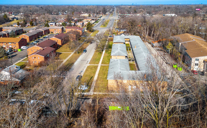 Pictures of Multifamily property located at 12830 Lahser Rd, Detroit, MI 48223 for comps - image #1
