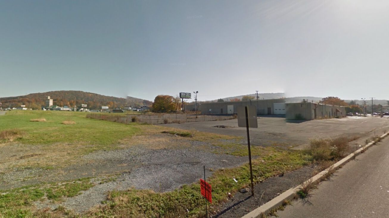 5320 Allentown Pike, Temple, PA 19560