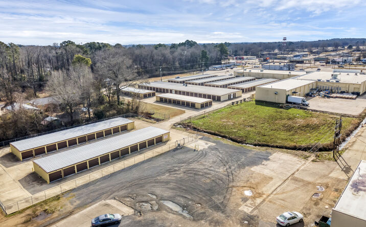 image of property at 221 ALABAMA ST Columbus MS 39702-5203