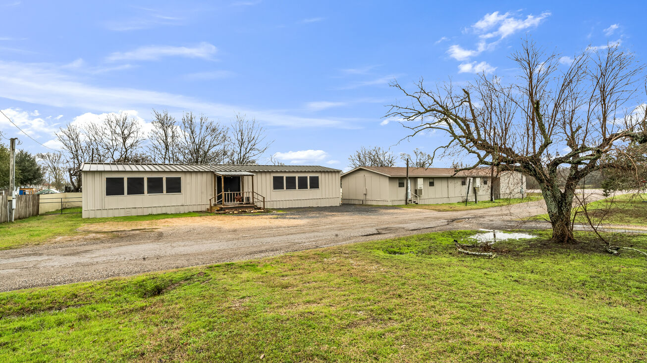 553 S Old Springfield Rd, North Zulch, TX 77872