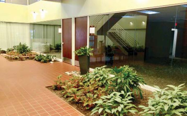 Pictures of Office property located at 421 S Grand Ave W, Springfield, IL 62704 for sales - image #1