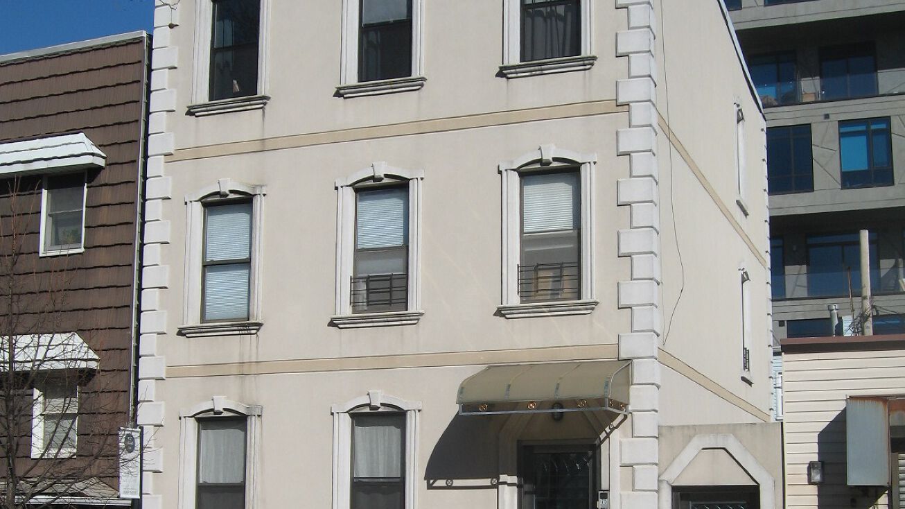 75 Jackson St, Brooklyn, NY 11211