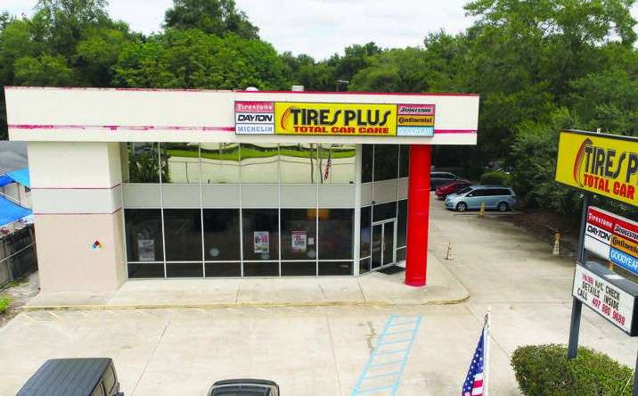 Pictures of Retail property located at 2409 E Semoran Blvd, Apopka, FL 32703 for comps - image #1