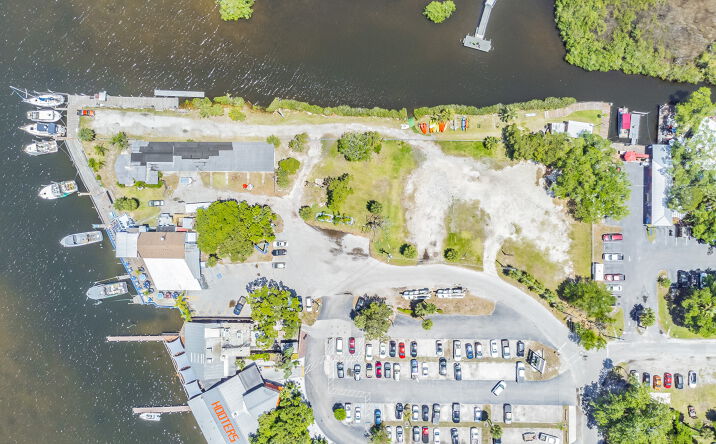 Pictures of Hospitality, Land, Mixed Use, Multifamily, Special Purpose property located at 5325 Treadway Dr, Port Richey, FL 34668, 5330 Treadway Dr, Port Richey, FL 34668 for sales - image #1