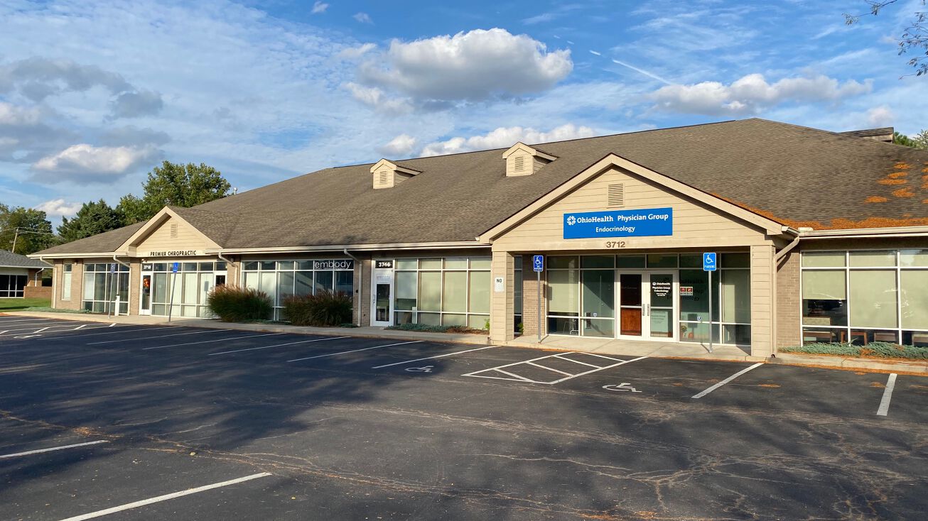 3712 Ridge Mill Dr, Hilliard, OH 43026