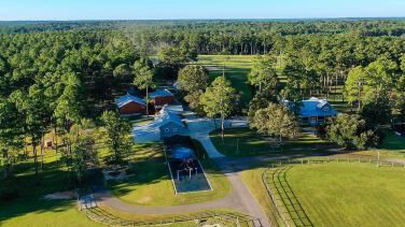 373 Acres (Honor Hill Farm), Poplarville, MS 39470