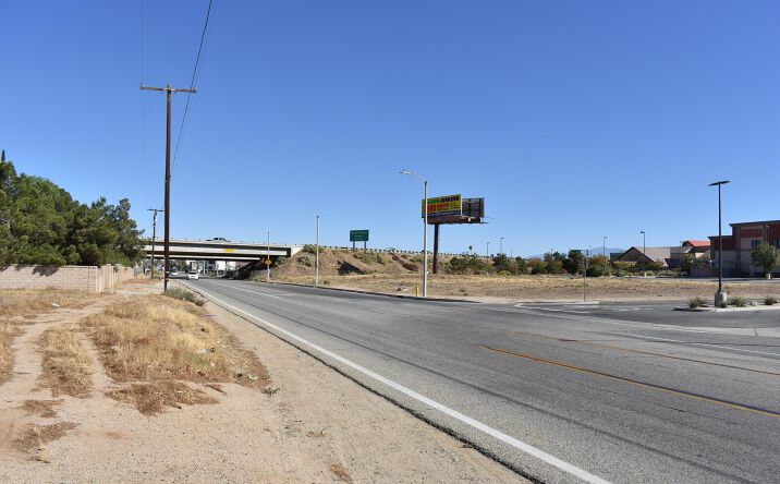 Pictures of Land property located at Ave O8 Vic Av, Palmdale, CA 93550 for sales - image #1