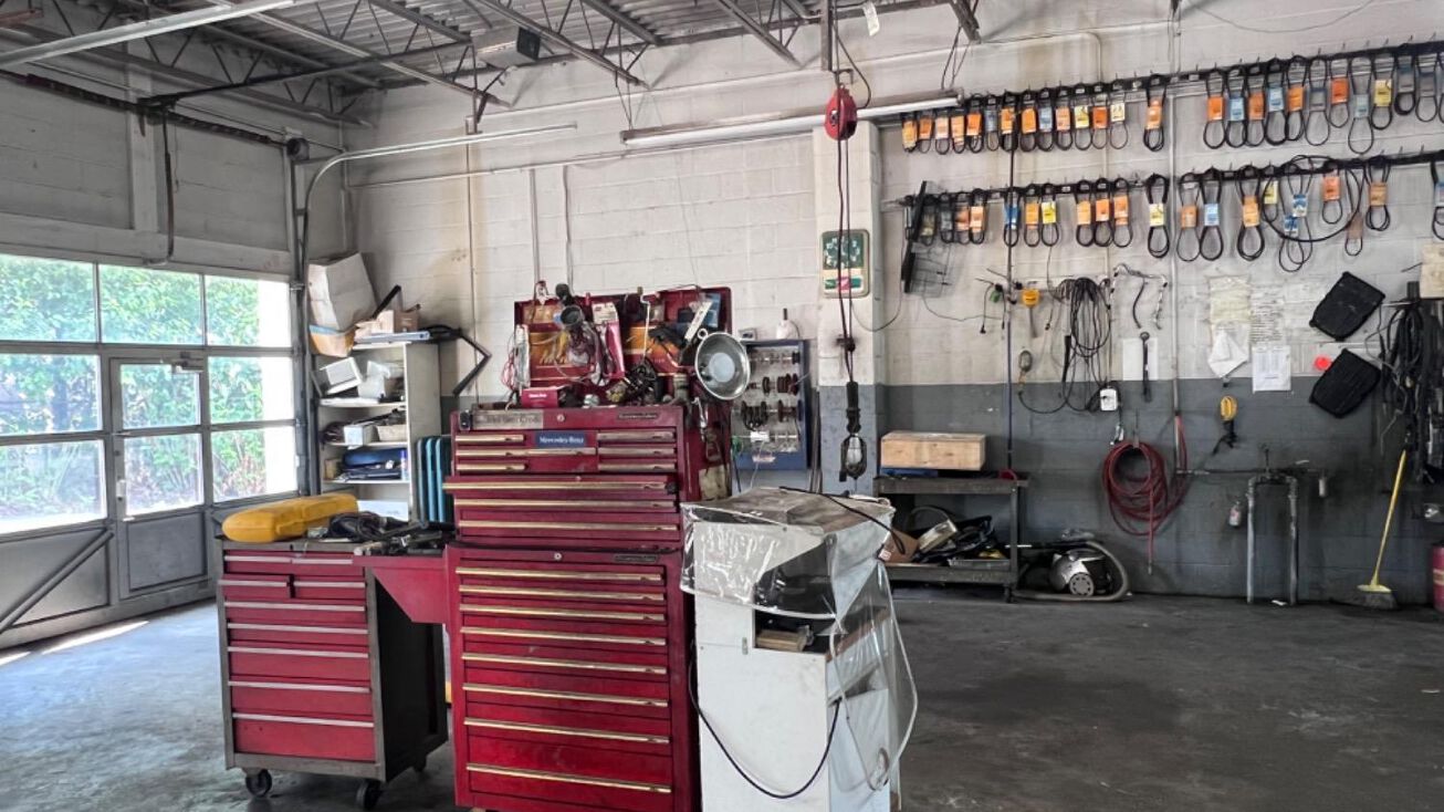 200 Maple Avenue, South Plainfield, NJ 07080