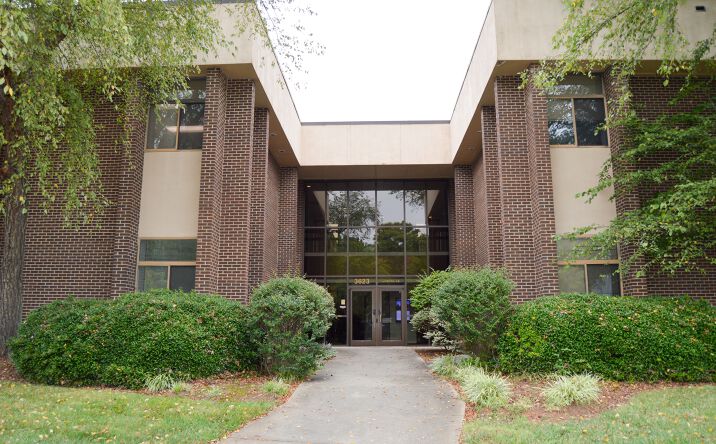 Pictures of Office property located at 3623 Latrobe Dr, Charlotte, NC 28211 for sales - image #1
