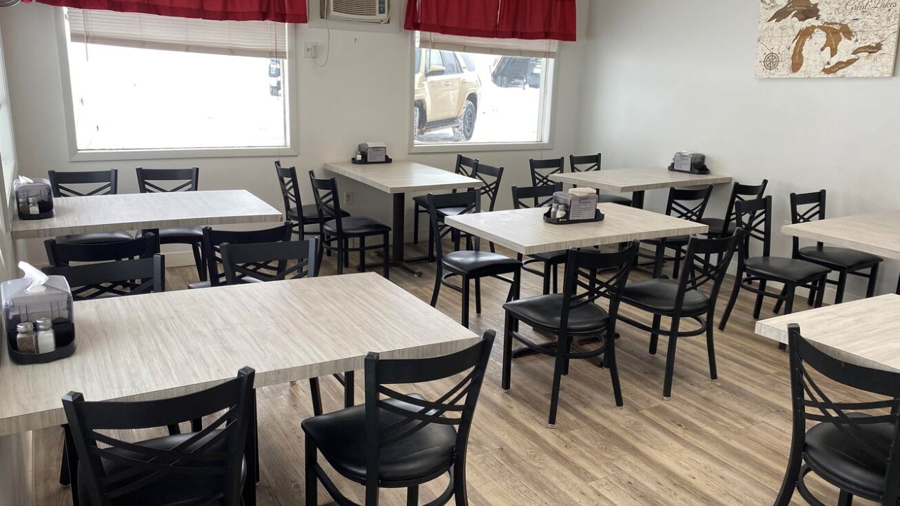 309 E US2, Wakefield, MI 49968