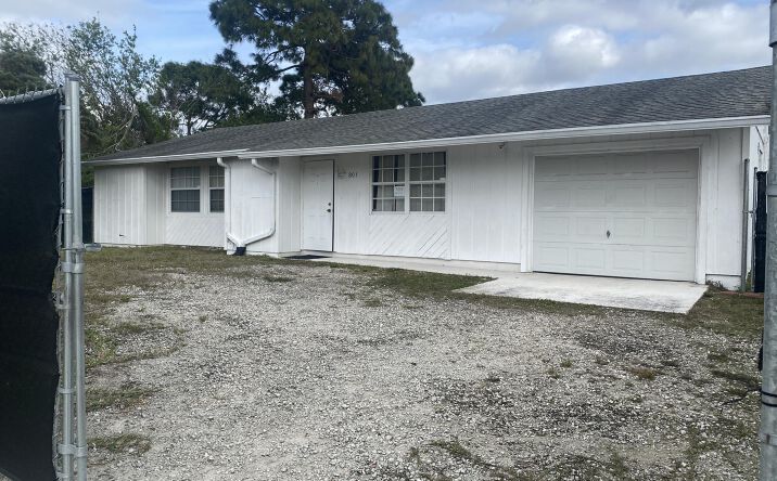 Pictures of Industrial property located at 801 SW Biltmore Street, Port Saint Lucie, FL 34983 for sales - image #1