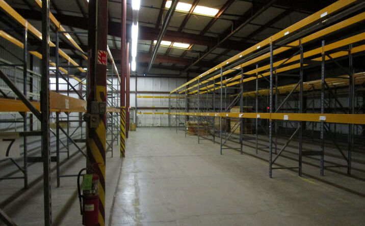 Pictures of Industrial property located at 9802 J Street, Omaha, NE 68127 for comps - image #1