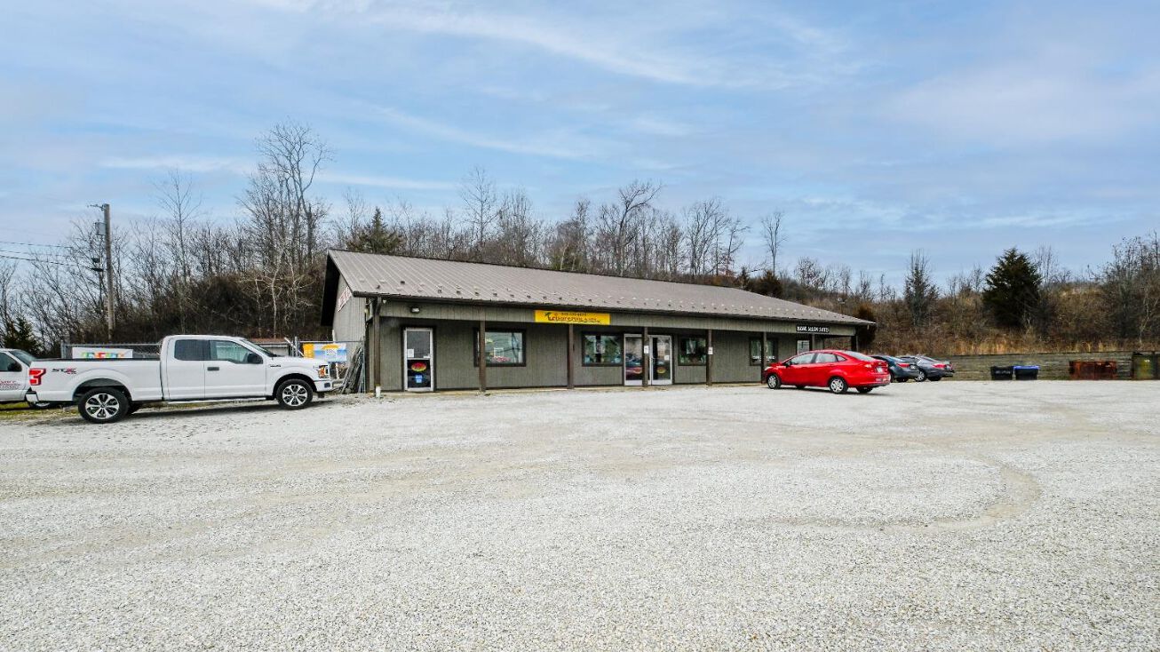 159 Florence Dr, Lawrenceburg, IN 47025