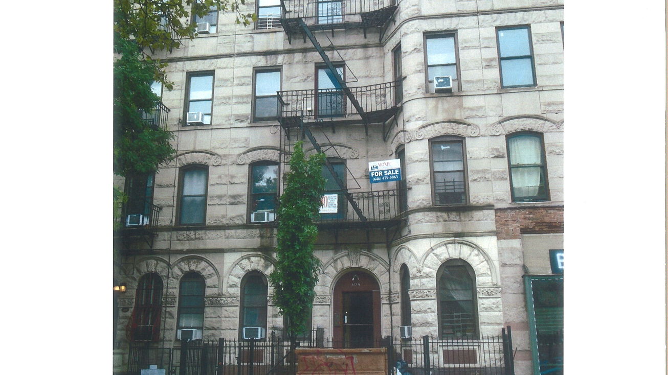 304 Stuyvesant Ave, Brooklyn, NY 11233